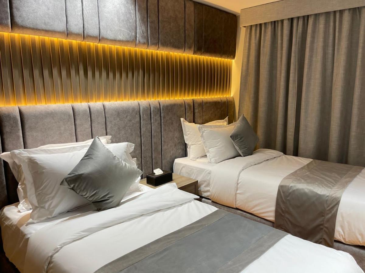 Sweet Land Hotel Umm Lajj Bagian luar foto
