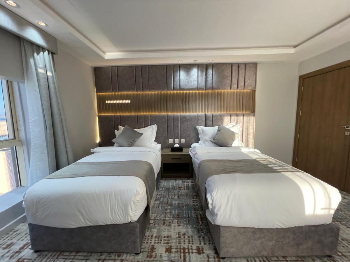 Sweet Land Hotel Umm Lajj Bagian luar foto