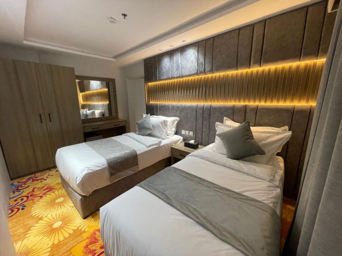Sweet Land Hotel Umm Lajj Bagian luar foto