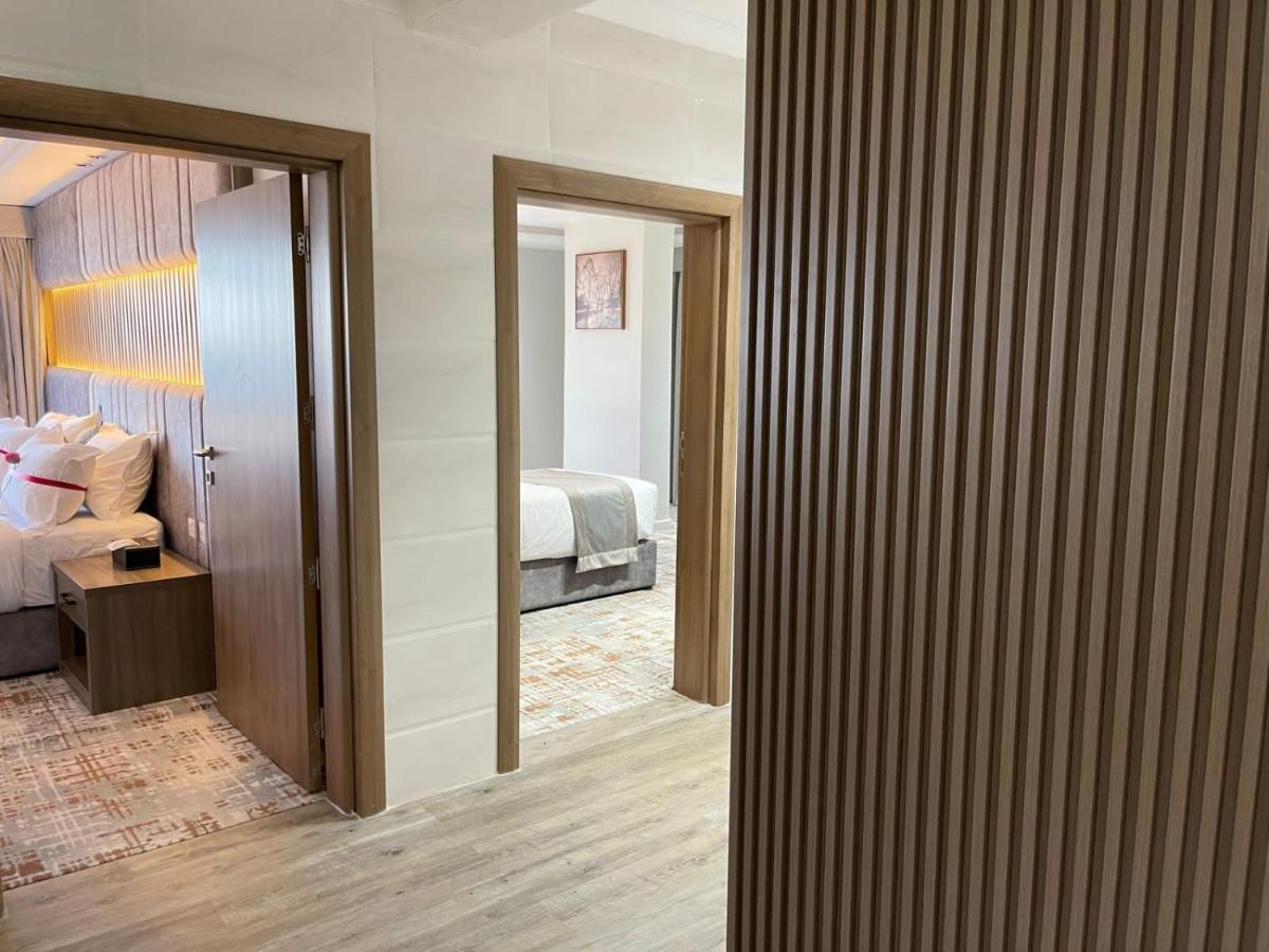 Sweet Land Hotel Umm Lajj Bagian luar foto
