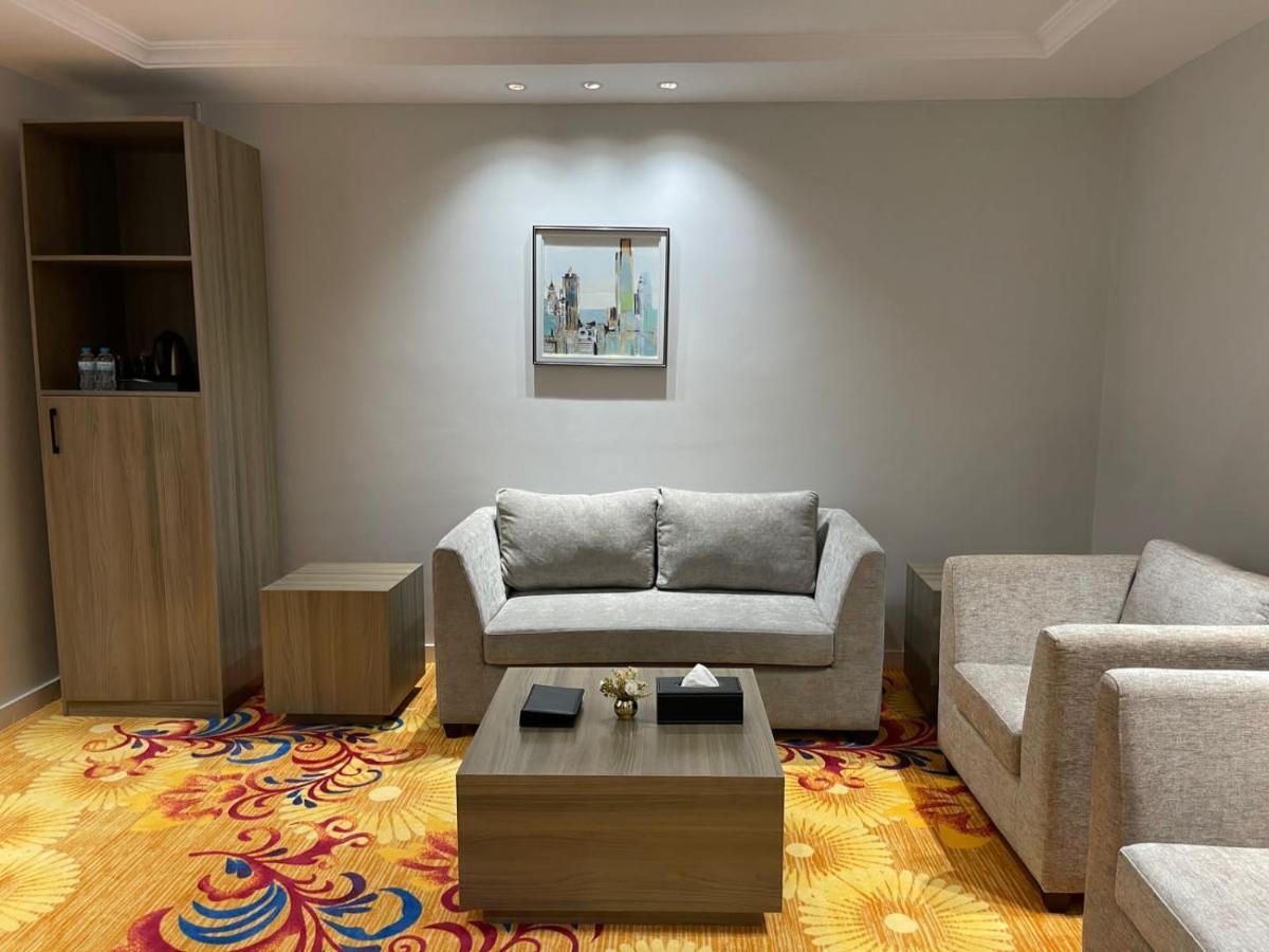 Sweet Land Hotel Umm Lajj Bagian luar foto