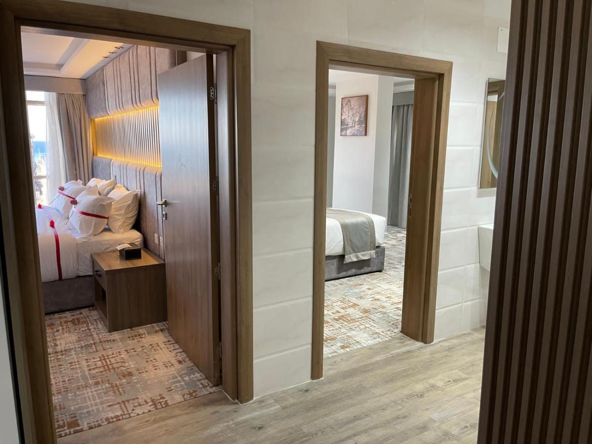 Sweet Land Hotel Umm Lajj Bagian luar foto