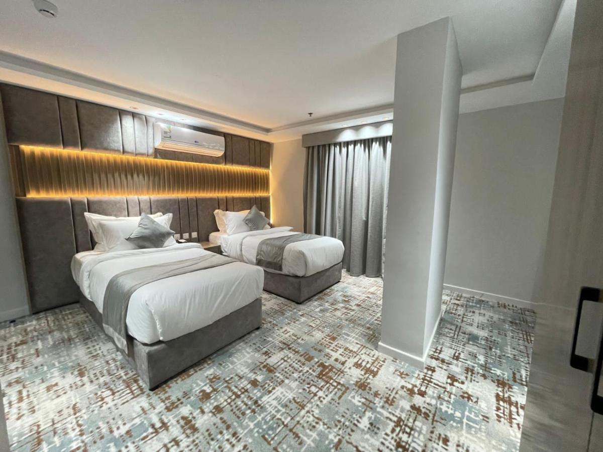 Sweet Land Hotel Umm Lajj Bagian luar foto