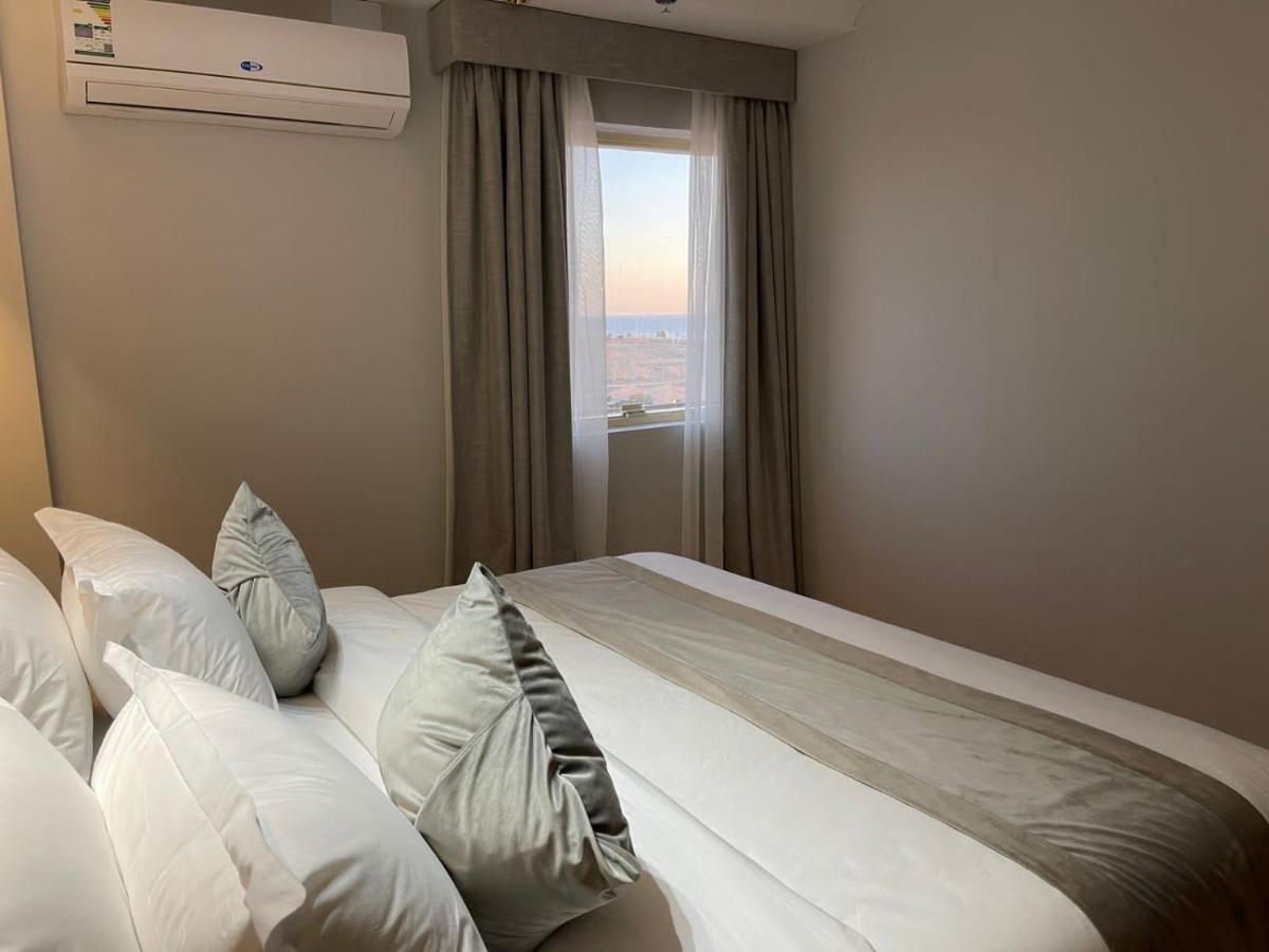 Sweet Land Hotel Umm Lajj Bagian luar foto
