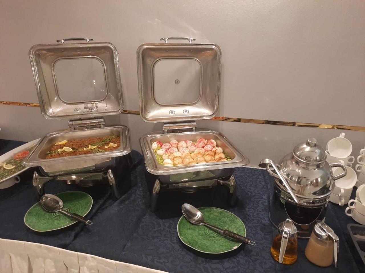 Sweet Land Hotel Umm Lajj Bagian luar foto