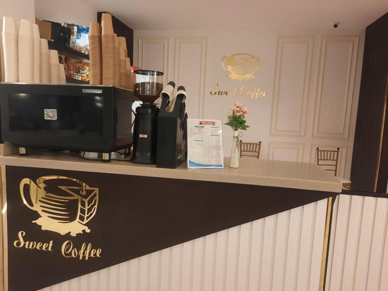 Sweet Land Hotel Umm Lajj Bagian luar foto